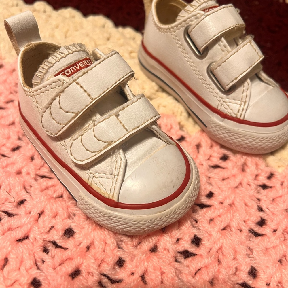 Converse Kids White Velcro Sneakers
